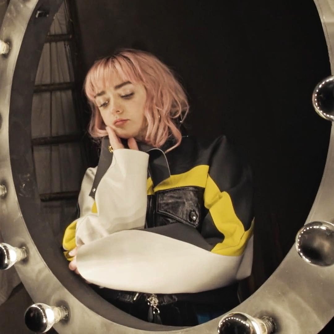 maisie-williams-sexy-17 maisie williams sexy 17