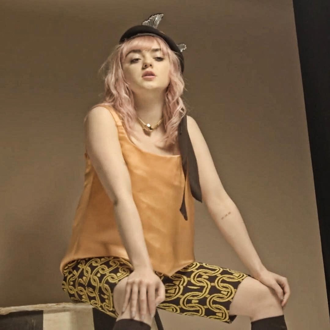 maisie-williams-sexy-4 maisie williams sexy 4