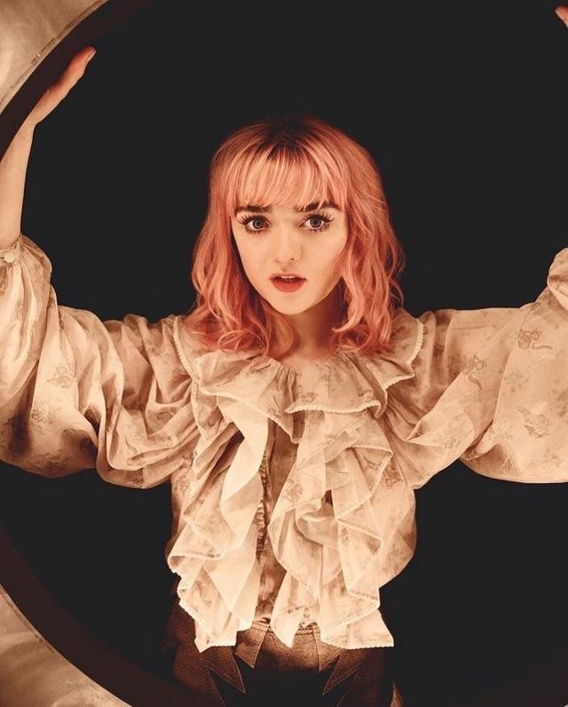 maisie-williams-sexy-9 maisie williams sexy 9