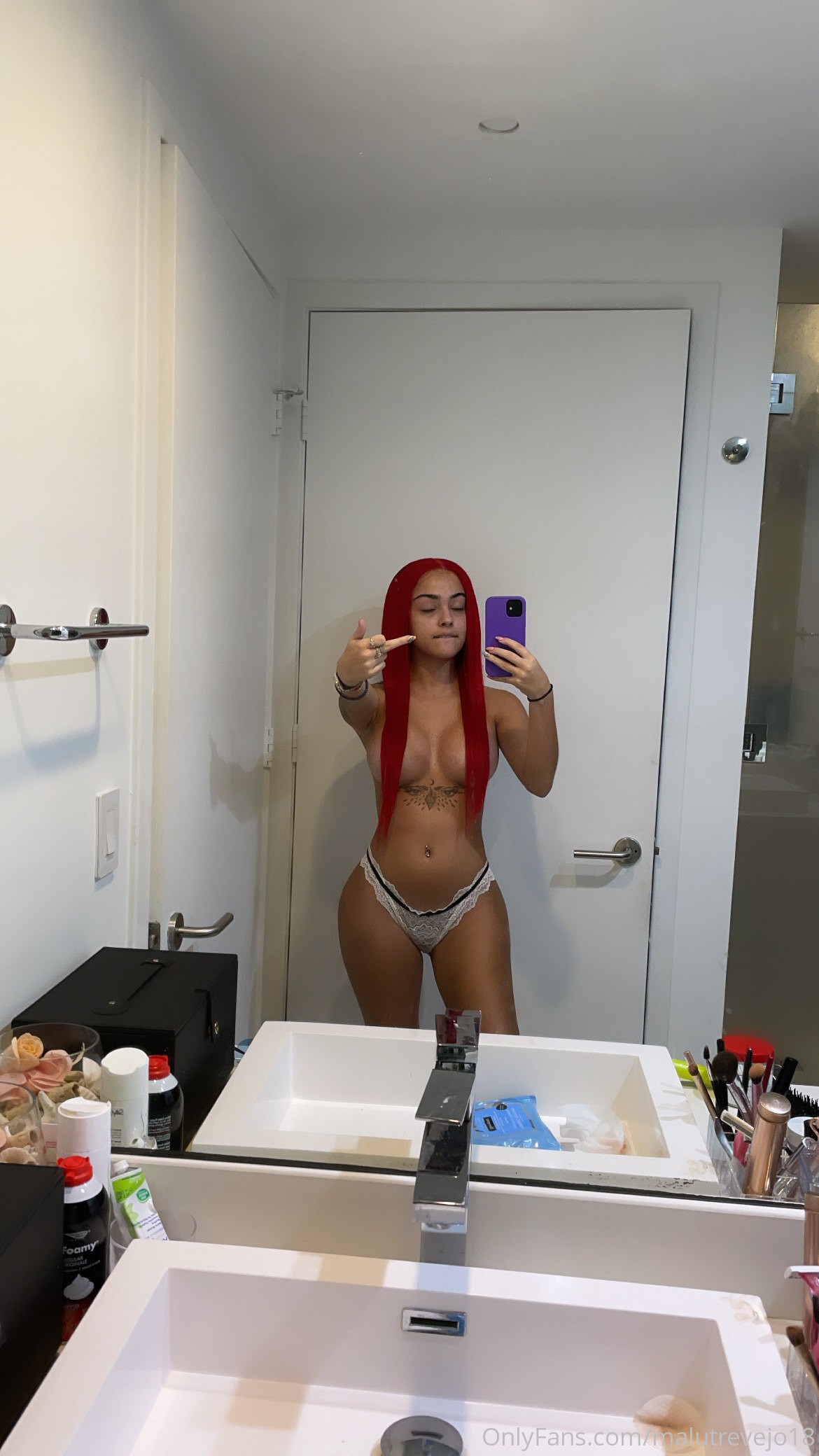 malu-trevejo-nude-leaked-thefappening-cfd-11 Malu Trevejo Leaked Selfie