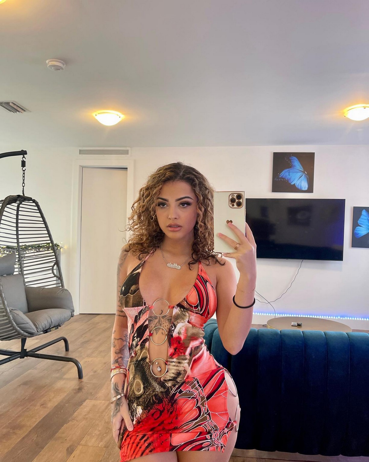 malu-trevejo-selfie-thefappening-cfd-1 Malu Trevejo Selfie
