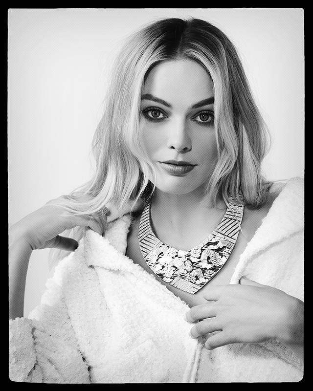 margot robbie chanel sexy 6