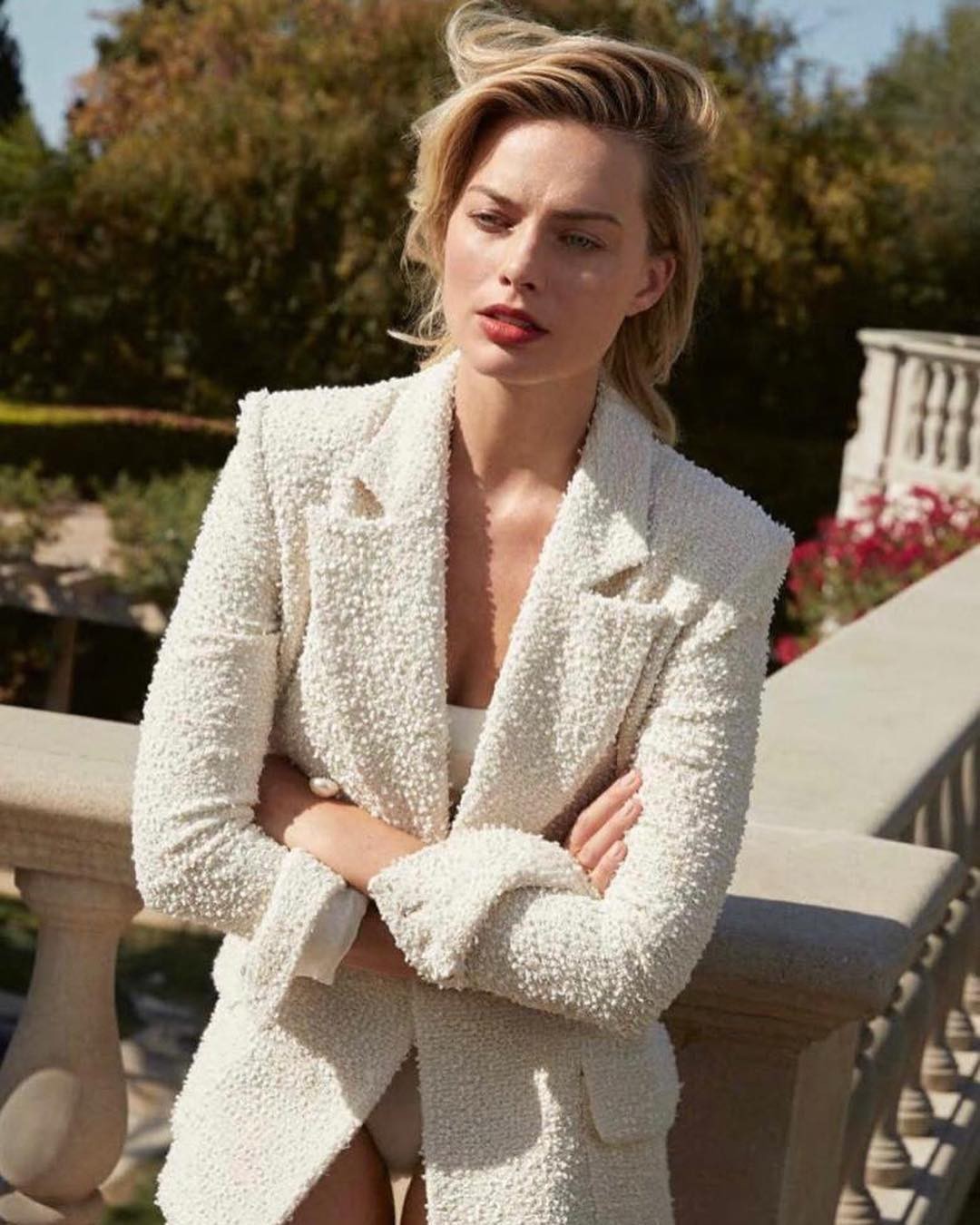 margot-robbie-sexy-16 margot robbie sexy 16