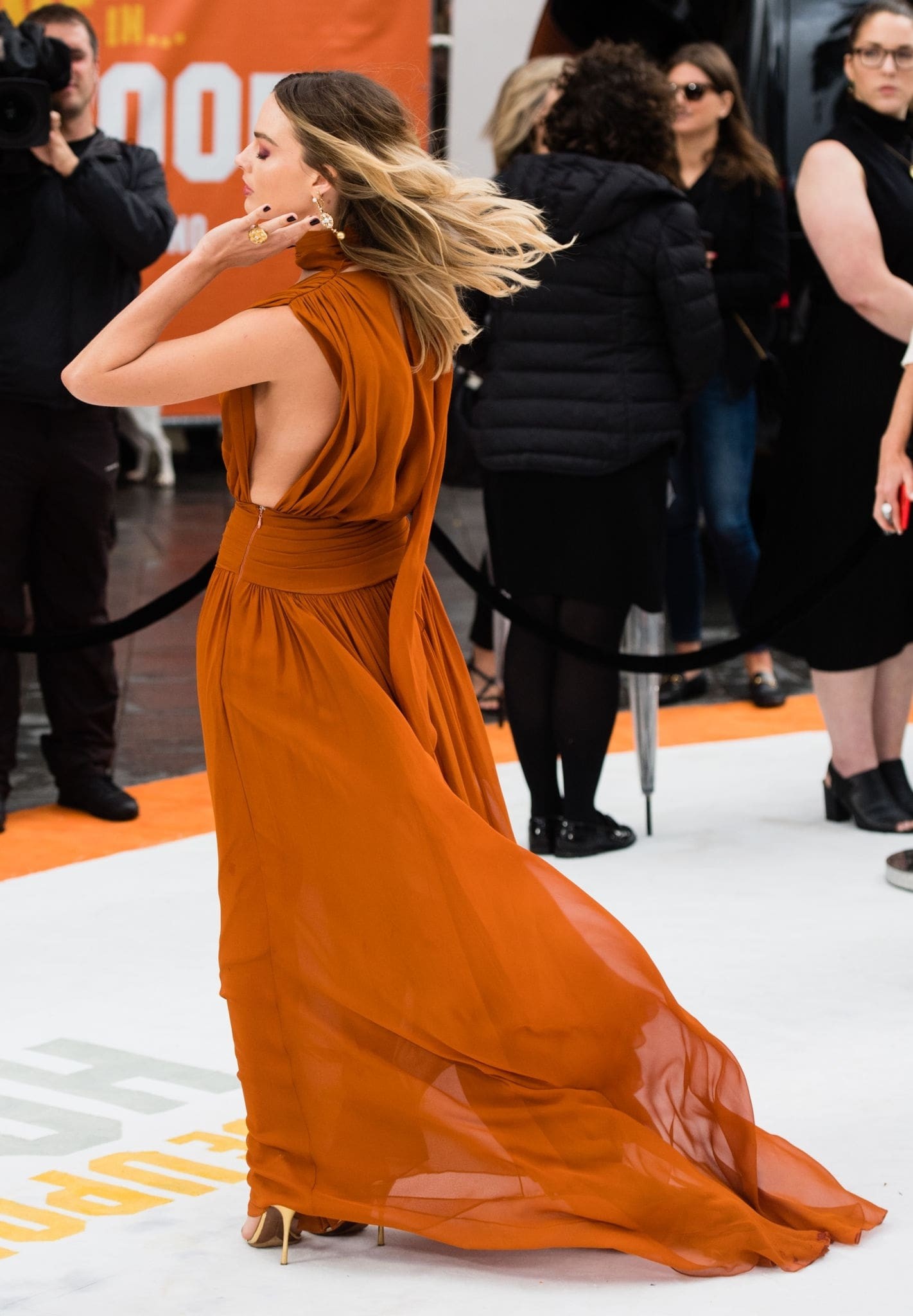 margot-robbie-sexy-thefappening-cfd-20 Margot Robbie SideBoobs