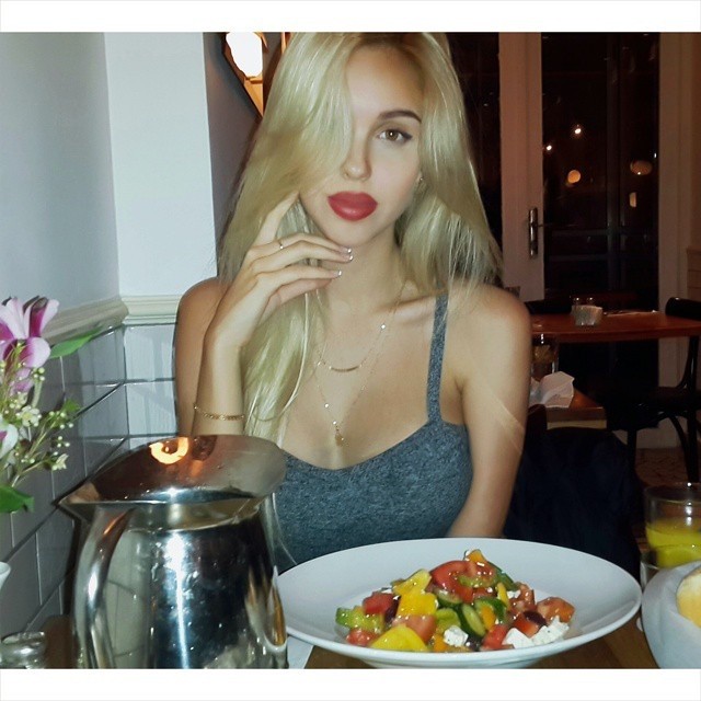 maria-domark-sexy-girl-with-an-extremely-narrow-waist-thefappening-pro-106 maria domark sexy girl with an extremely narrow waist thefappening pro 106