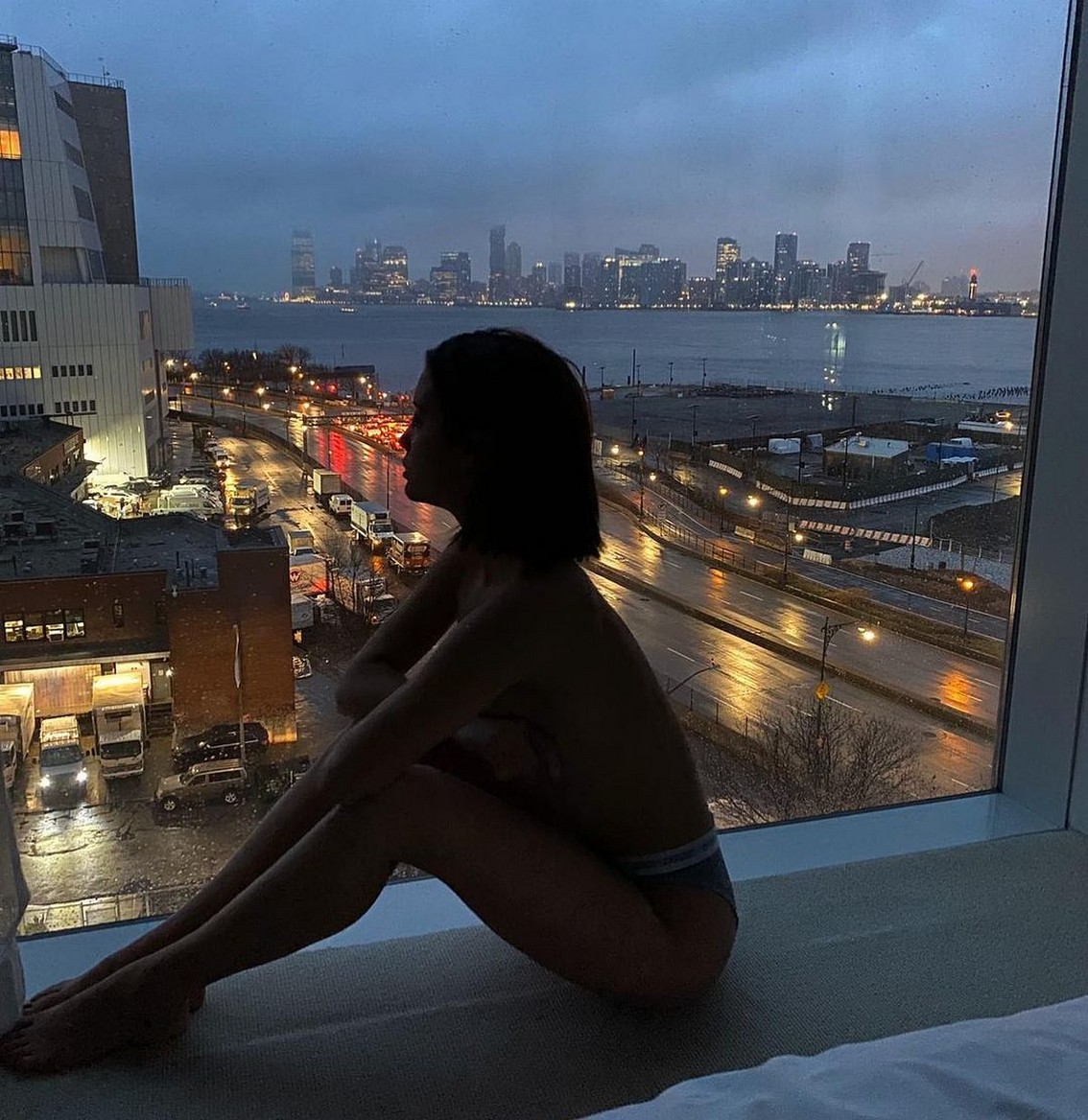 maria-pedraza-nude-thefappening-cfd-3 Maria Pedraza Balcony Nudes