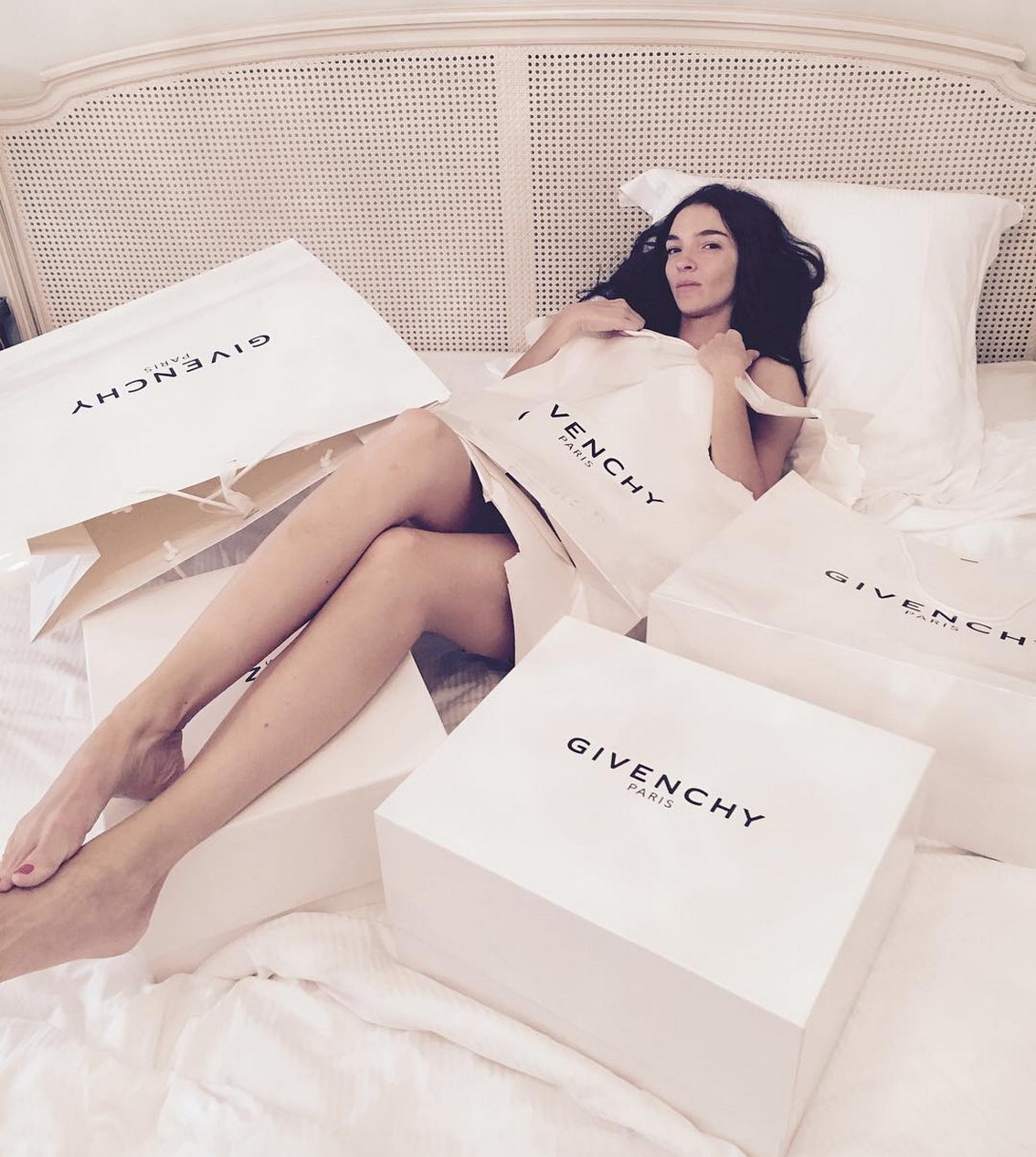 Mariacarla Boscono Barefeet