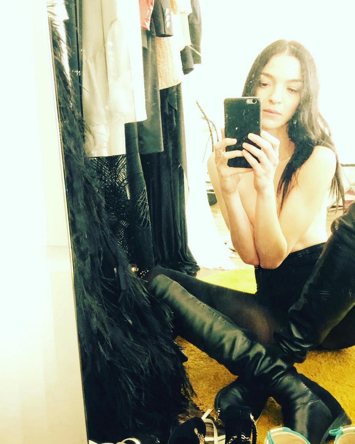 Mariacarla Boscono Topless Selfie