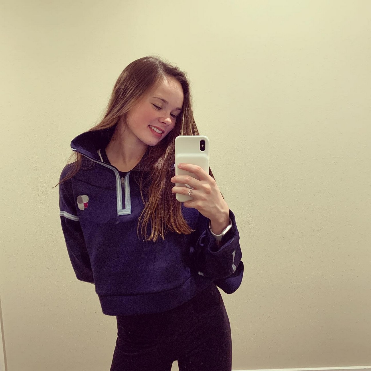 mariah-bell-nude-sexy-thefappening-cfd-10 Mariah Bell Selfie