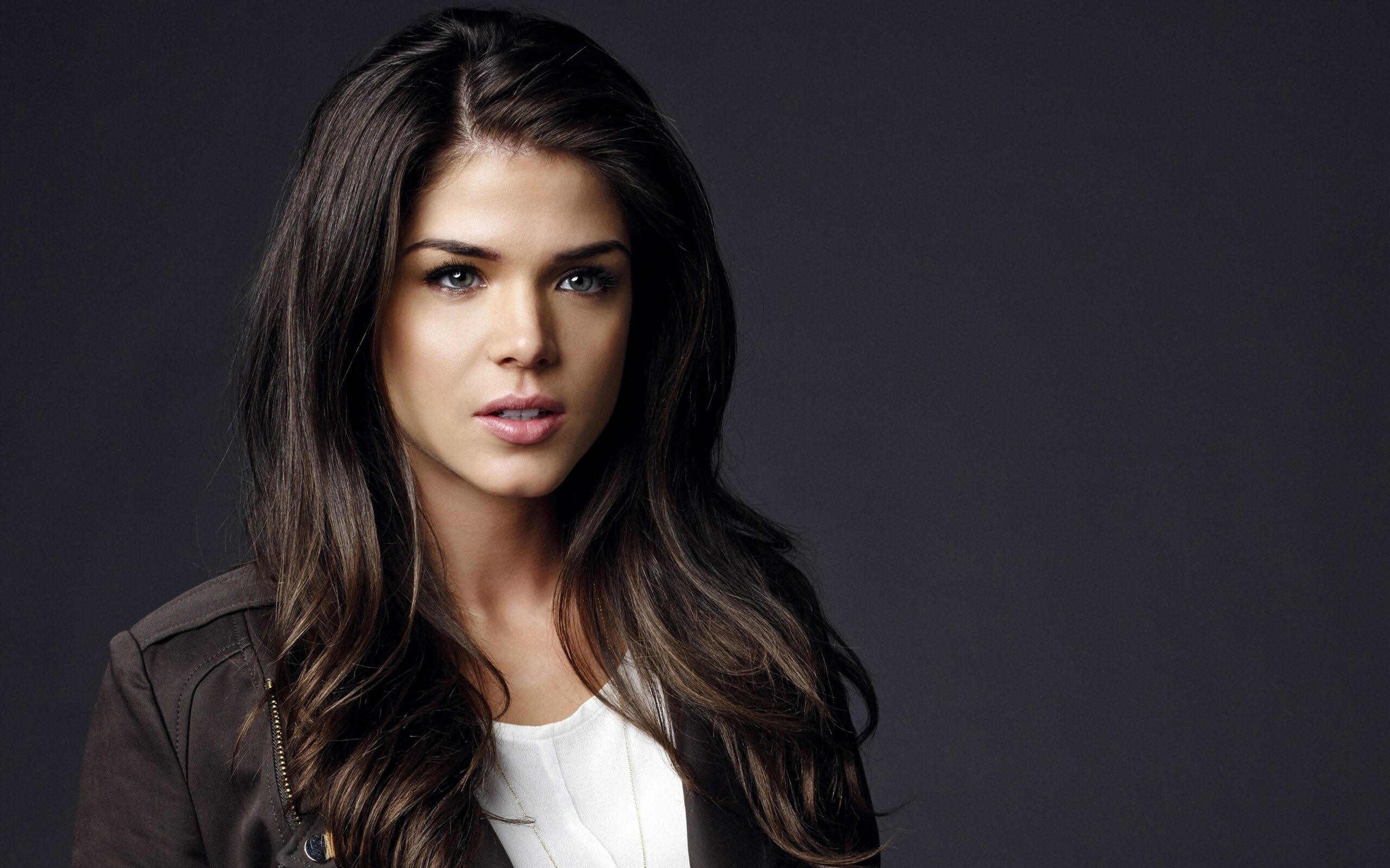 marie-avgeropoulos-sexy-fappening-22 Marie-Avgeropoulos-Sexy-Fappening-22