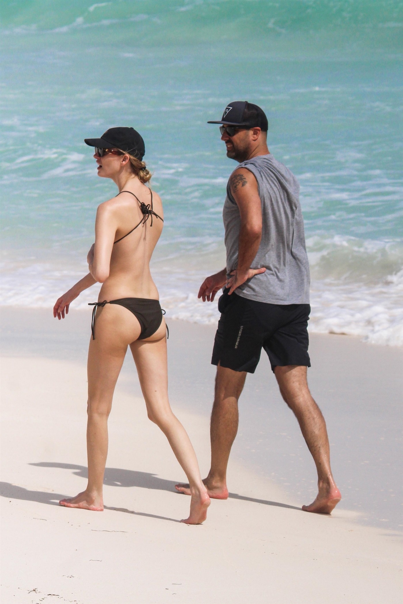 martha-hunt-sexy-bikini-thefappening-cfd-19 martha hunt sexy bikini thefappening cfd 19