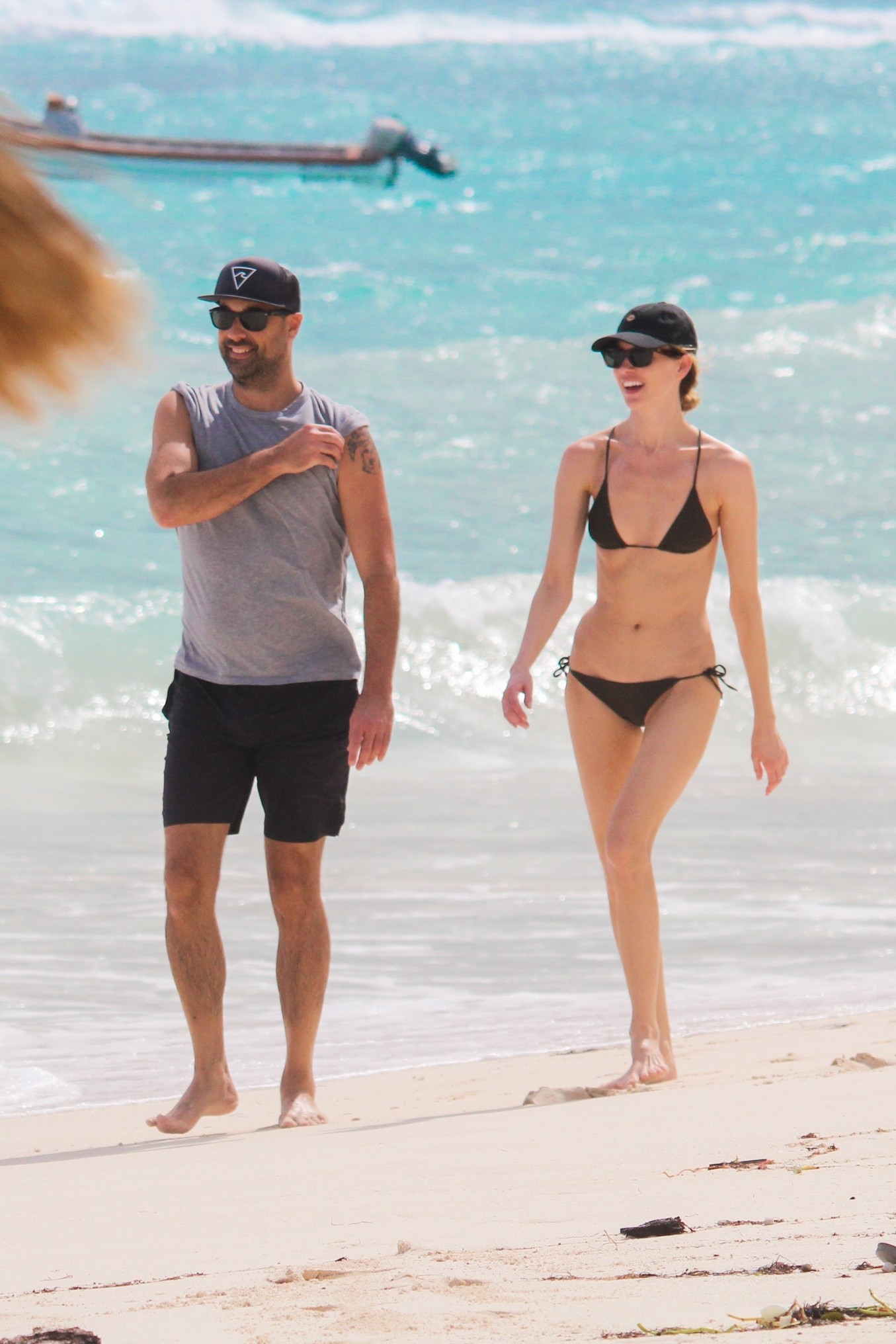 martha-hunt-sexy-bikini-thefappening-cfd-4 martha hunt sexy bikini thefappening cfd 4