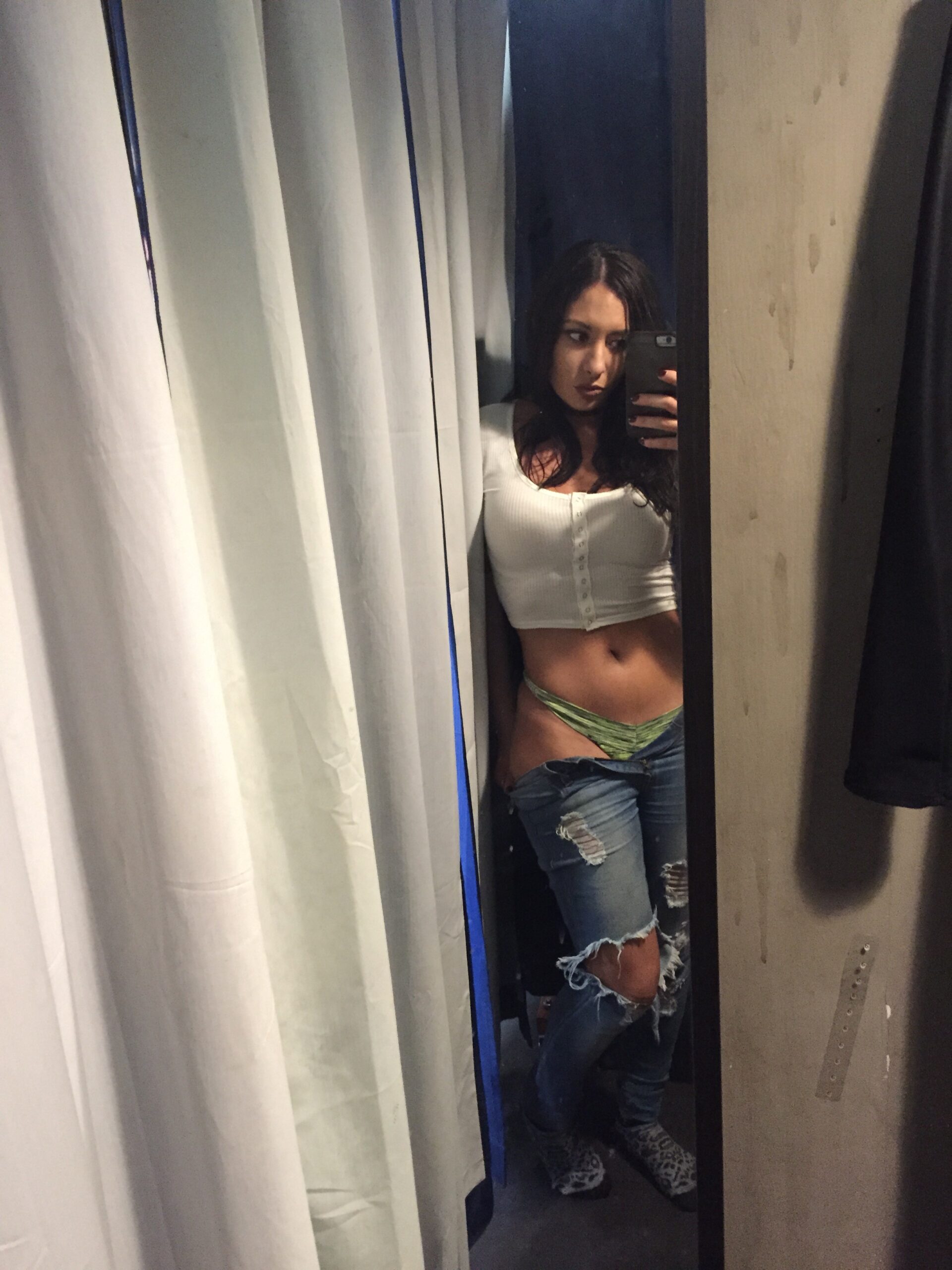 maxine-wwe-33-nude-thefappening-pro_ maxine wwe 33 nude thefappening pro scaled