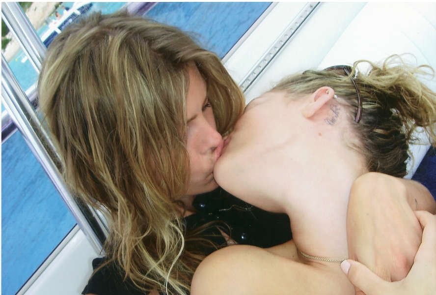 may-andersen-nude-leaked-28 May-Andersen-Nude-Leaked-28