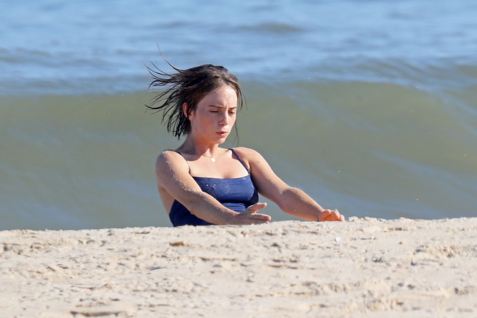 maya-hawke-sexy-workout-in-hamptons-thefappening-cfd-41 maya hawke sexy workout in hamptons thefappening cfd 41