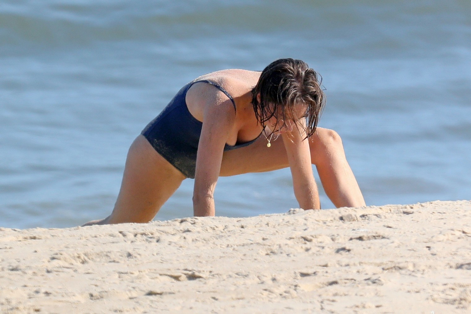 maya-hawke-sexy-workout-in-hamptons-thefappening-cfd-52 maya hawke sexy workout in hamptons thefappening cfd 52