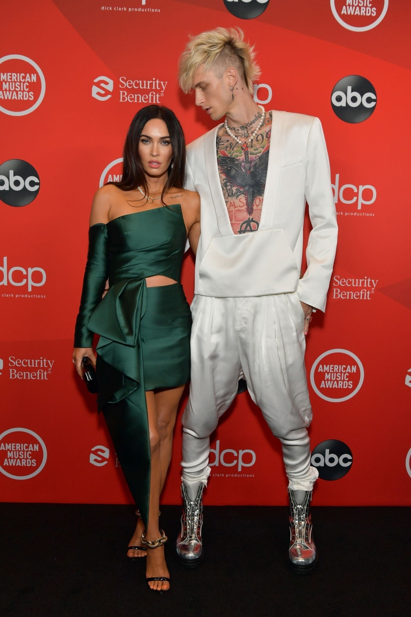 megan-fox-and-machine-gun-kelly-sexy-thefappening-cfd-3 megan fox and machine gun kelly sexy thefappening cfd 3