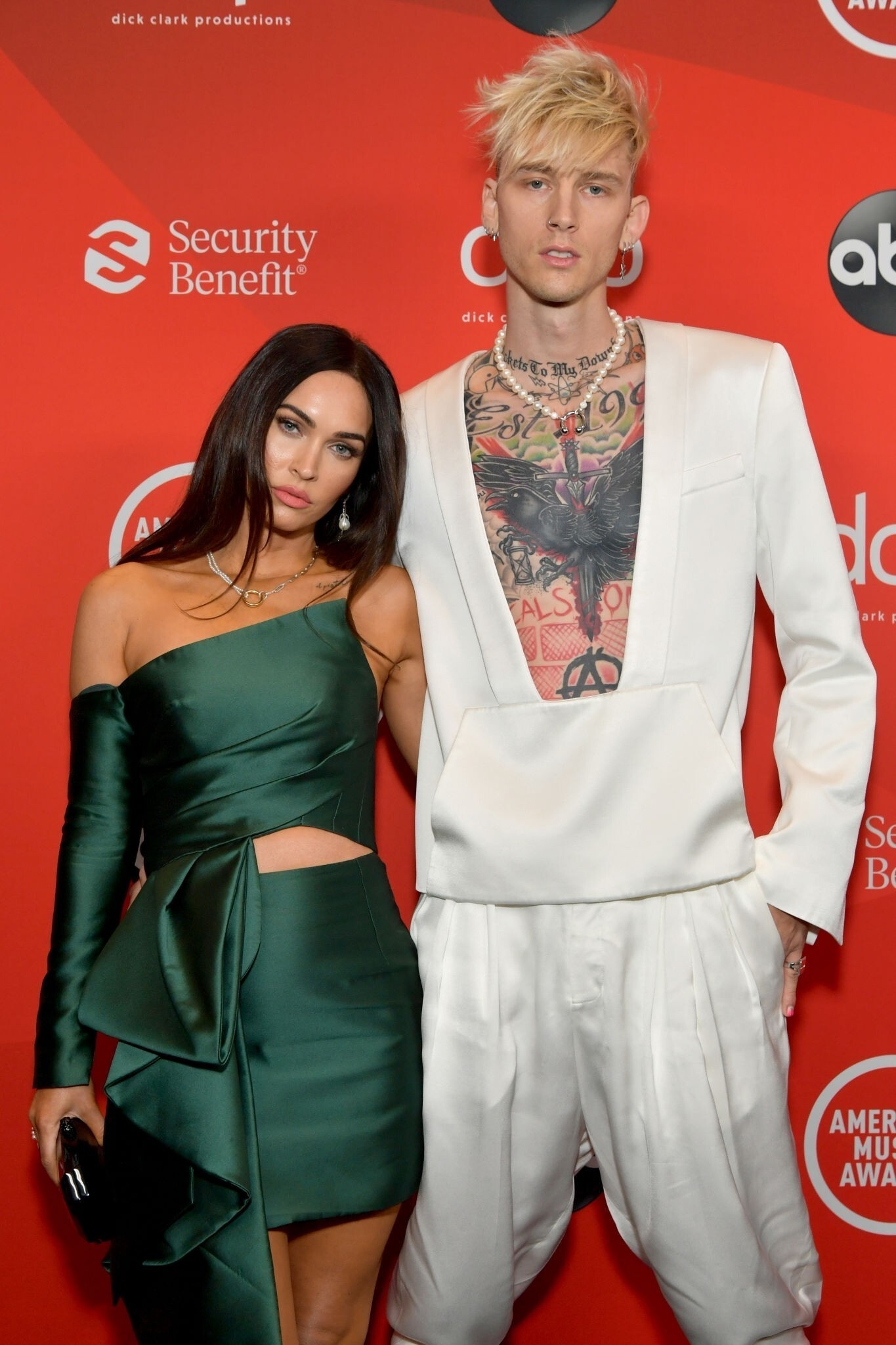 megan-fox-and-machine-gun-kelly-sexy-thefappening-cfd-4 megan fox and machine gun kelly sexy thefappening cfd 4