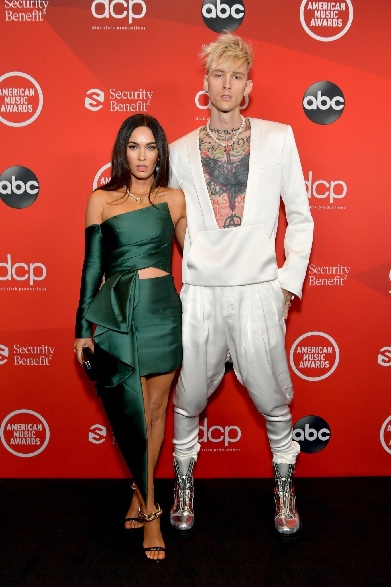 megan-fox-and-machine-gun-kelly-sexy-thefappening-cfd-5 megan fox and machine gun kelly sexy thefappening cfd 5