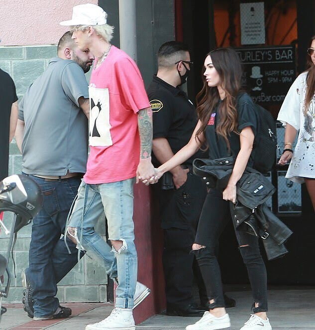 megan-fox-and-mgk-thefappening-pro-9 megan fox and mgk thefappening pro 9