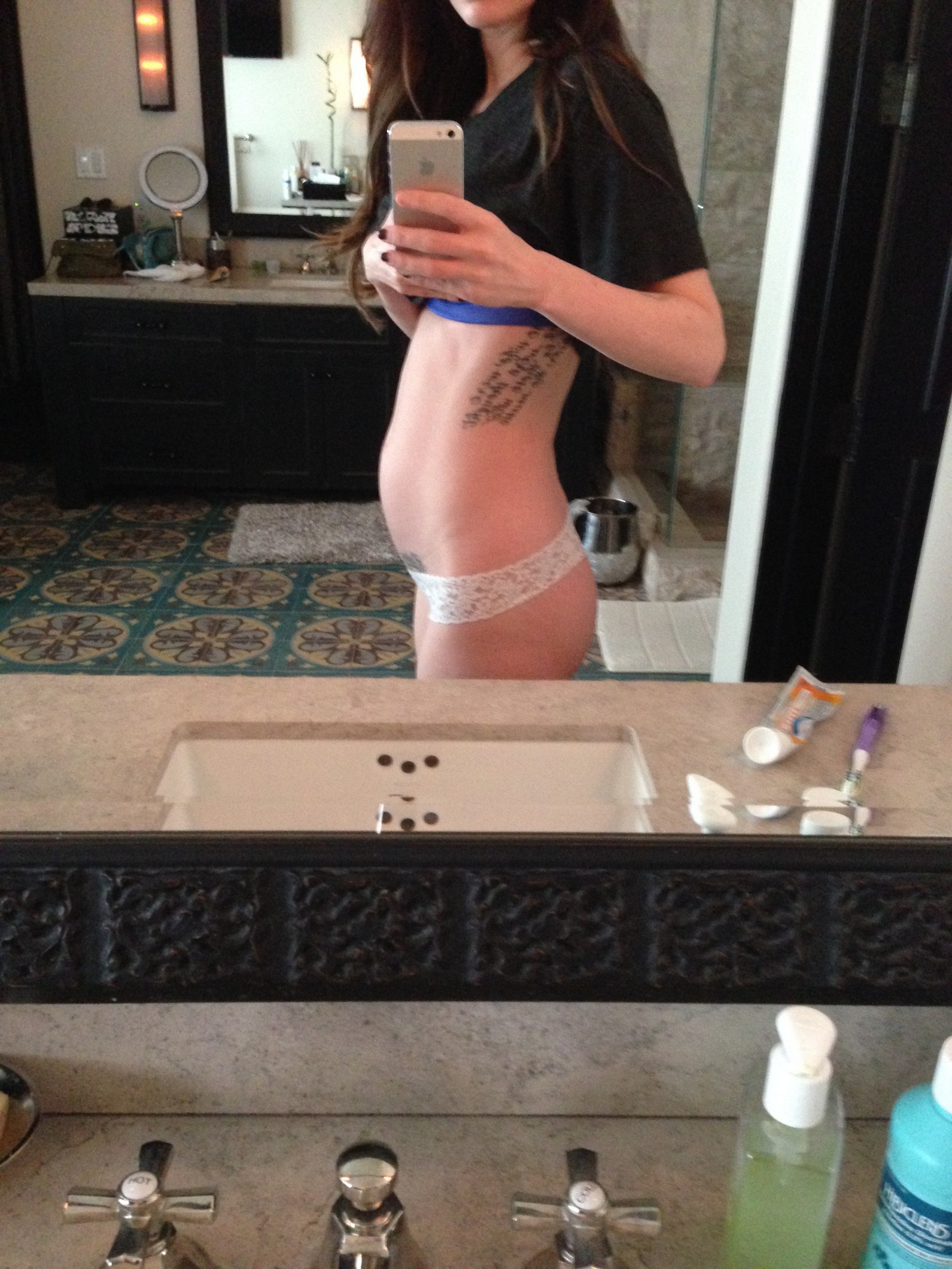 megan-fox-leaked-1-1 megan fox leaked 1 1