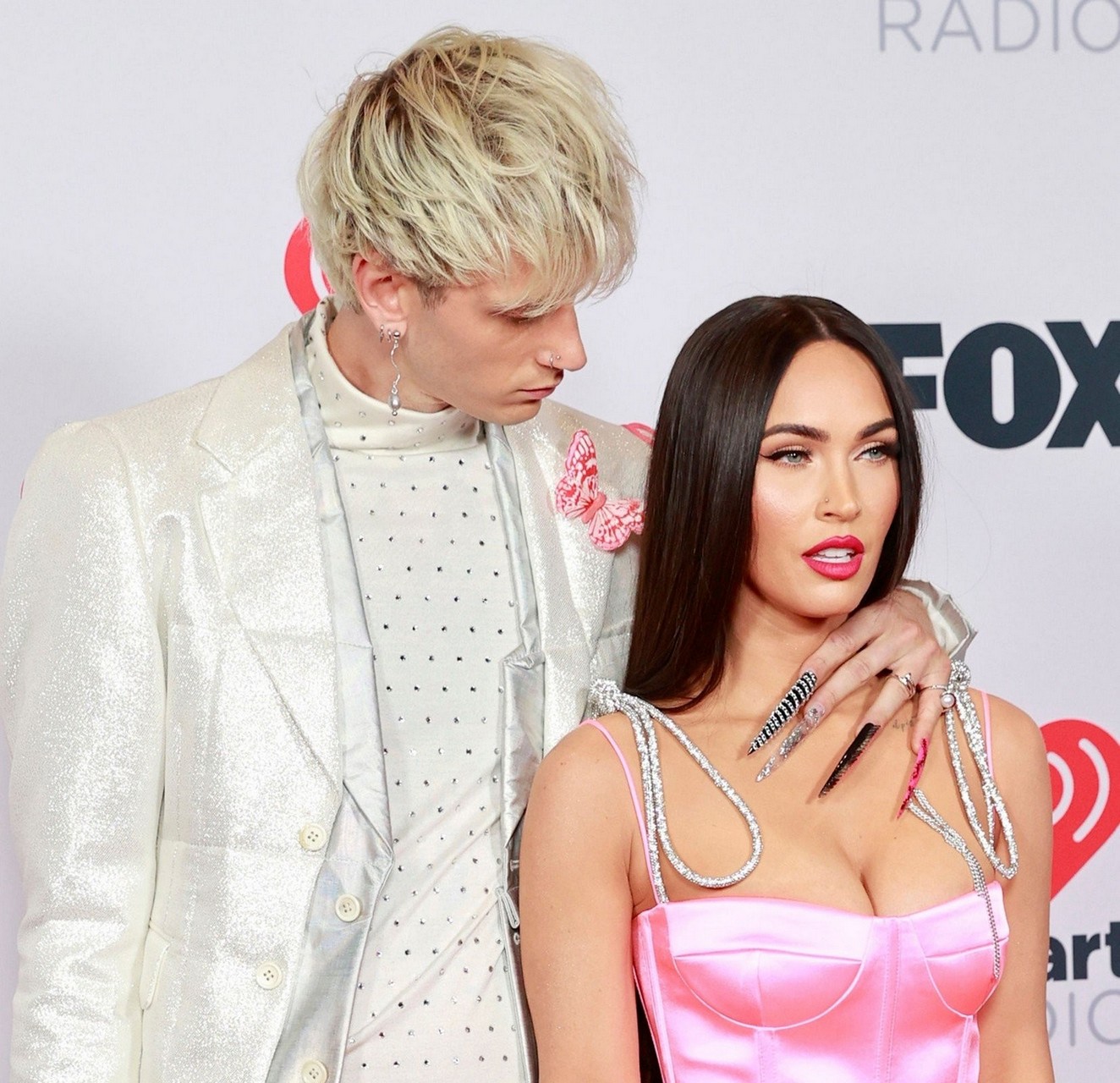 megan-fox-sexy-at-iheartradio-music-awards-2021-thefappening-cfd-13 megan fox sexy at iheartradio music awards 2021 thefappening cfd 13