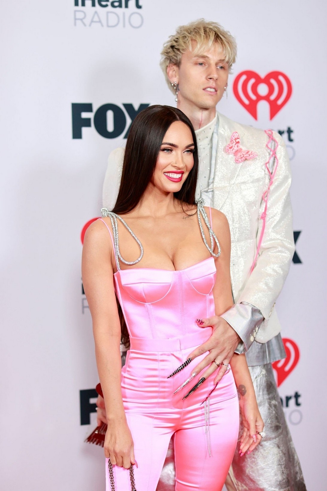 megan-fox-sexy-at-iheartradio-music-awards-2021-thefappening-cfd-14 megan fox sexy at iheartradio music awards 2021 thefappening cfd 14
