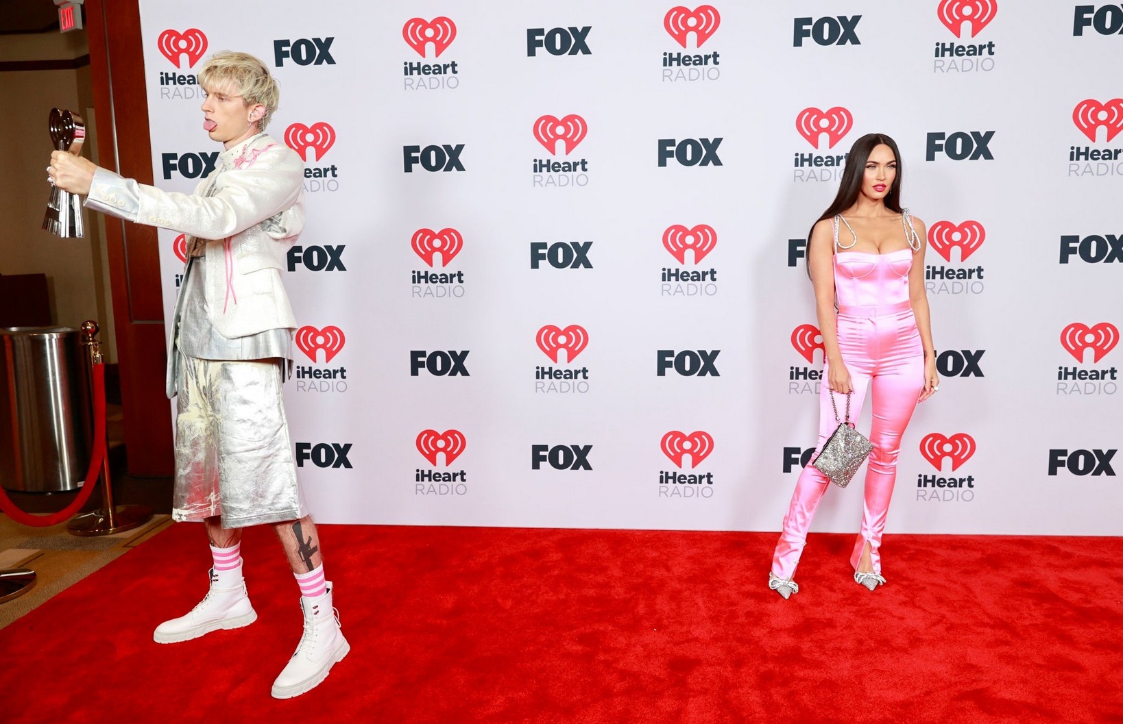 megan-fox-sexy-at-iheartradio-music-awards-2021-thefappening-cfd-29 megan fox sexy at iheartradio music awards 2021 thefappening cfd 29