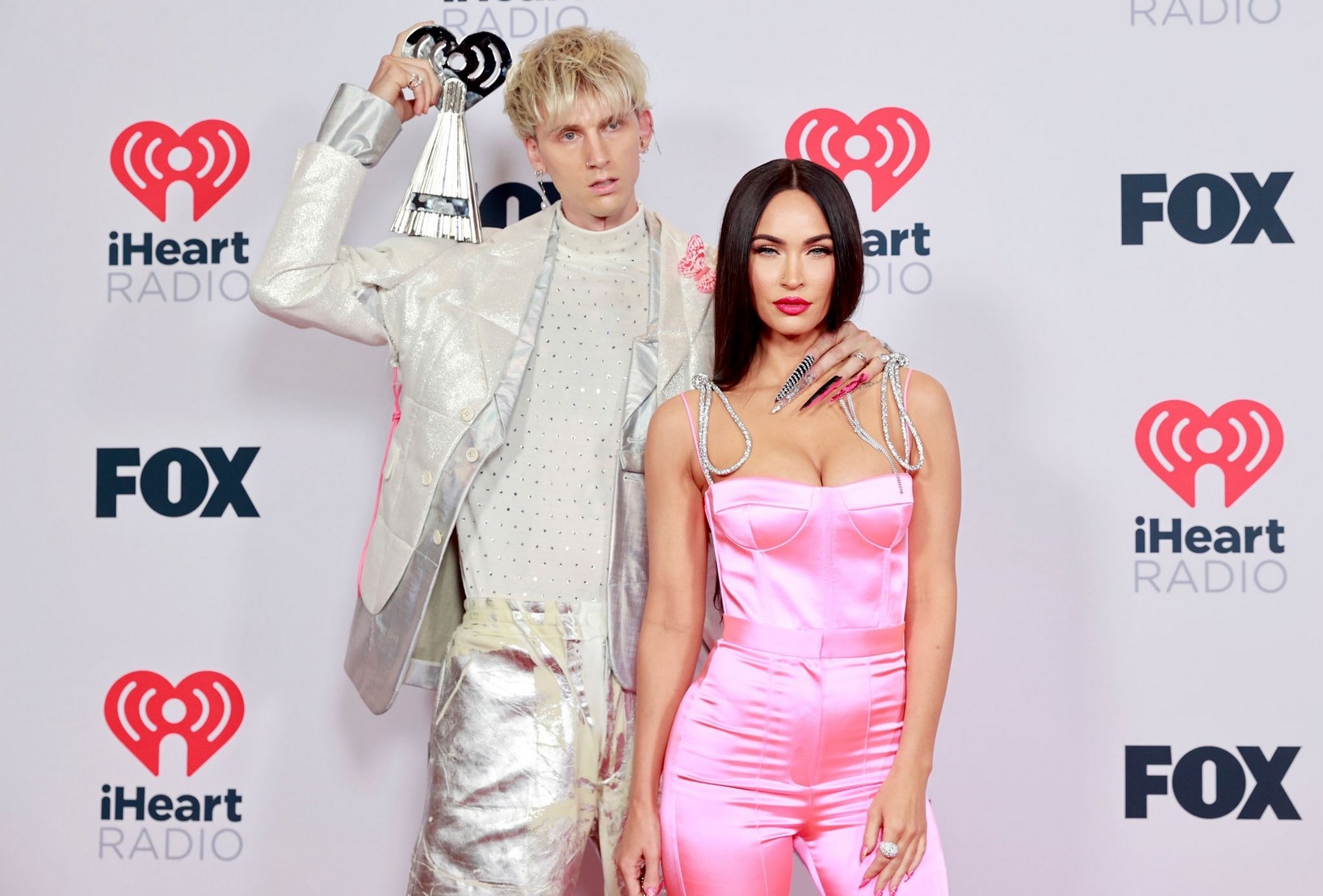 megan-fox-sexy-at-iheartradio-music-awards-2021-thefappening-cfd-32 megan fox sexy at iheartradio music awards 2021 thefappening cfd 32