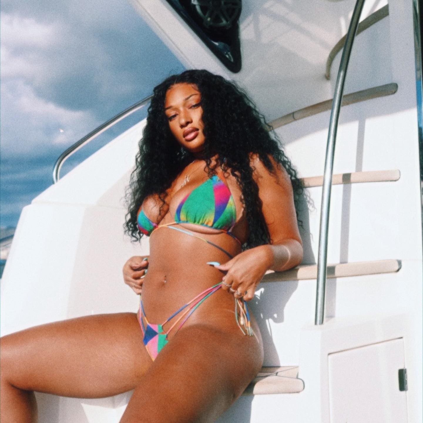 megan-thee-stallion-bikini-thefappening-cfd-17 megan thee stallion bikini thefappening cfd 17