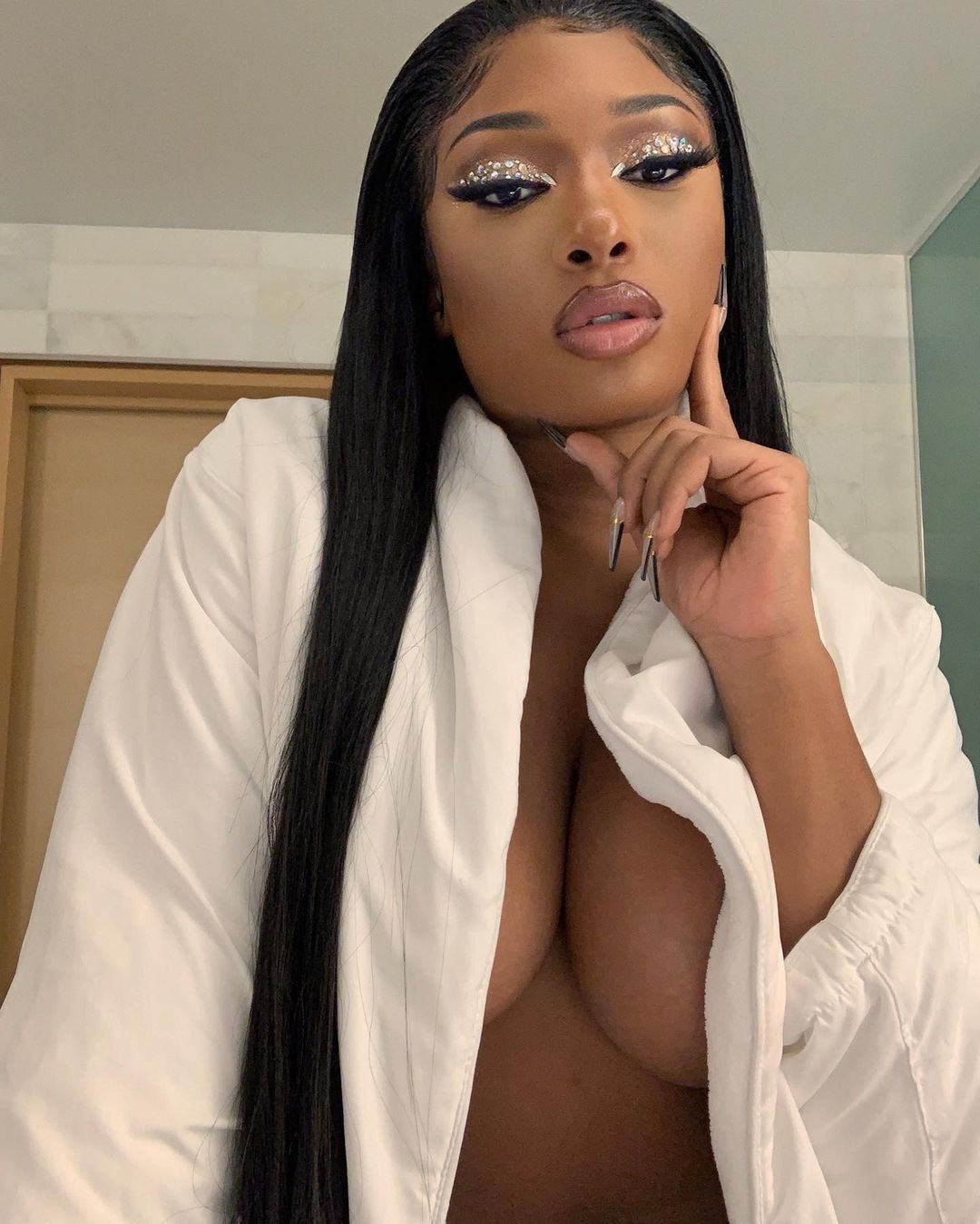 megan-thee-stallion-selfie-thefappening-cfd-9 Megan Thee Stallion Boobs On Selfie