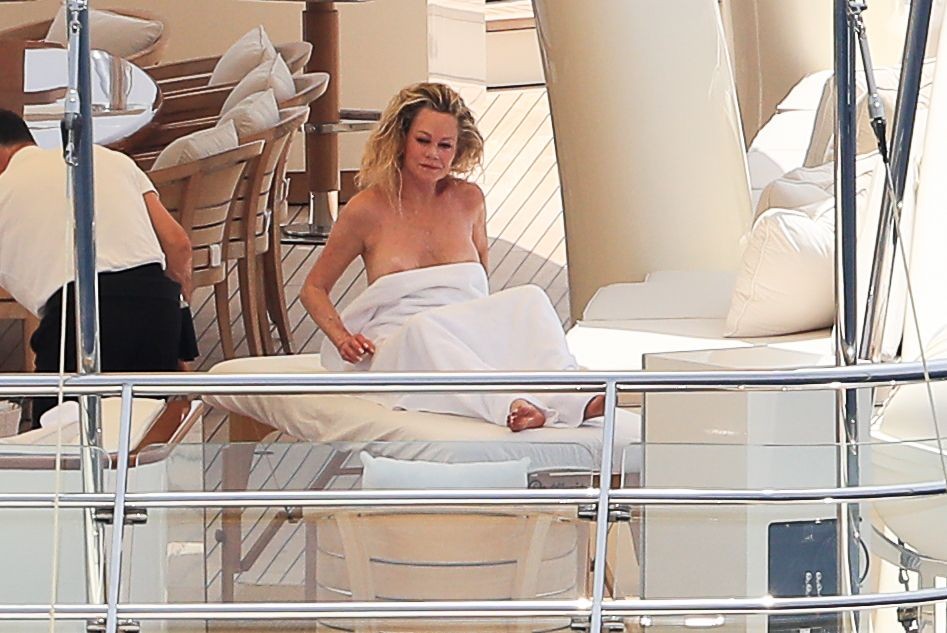 melanie-griffith-nude-2019-19 melanie griffith nude 2019 19