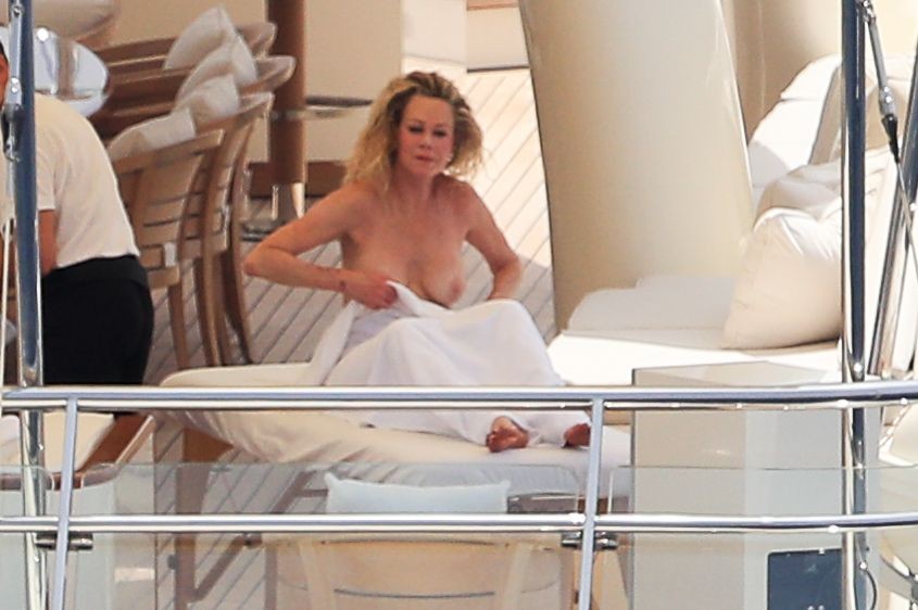 melanie-griffith-nude-2019-20 melanie griffith nude 2019 20