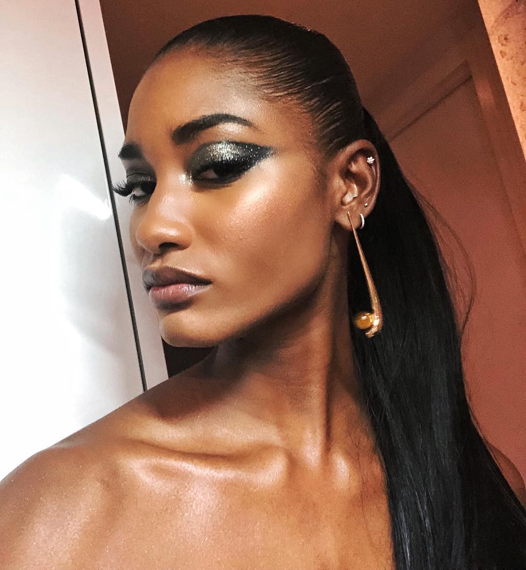 melodie-monrose-topless-sexy-thefappening-pro-31 melodie monrose topless sexy thefappening pro 31