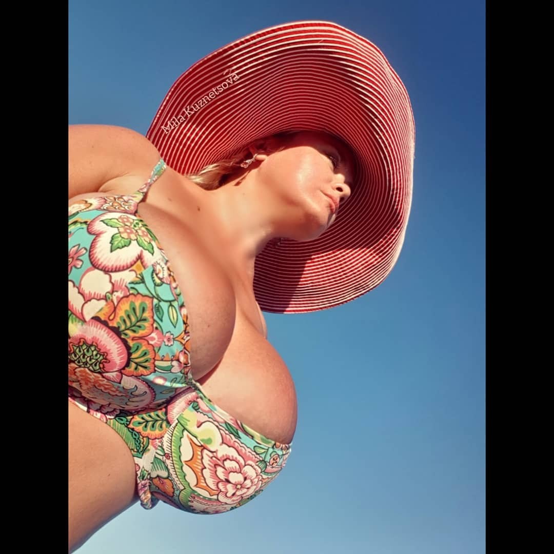 mila-kuznetsova-in-a-bikini-hot-thefappening-pro-22 mila kuznetsova in a bikini hot thefappening pro 22
