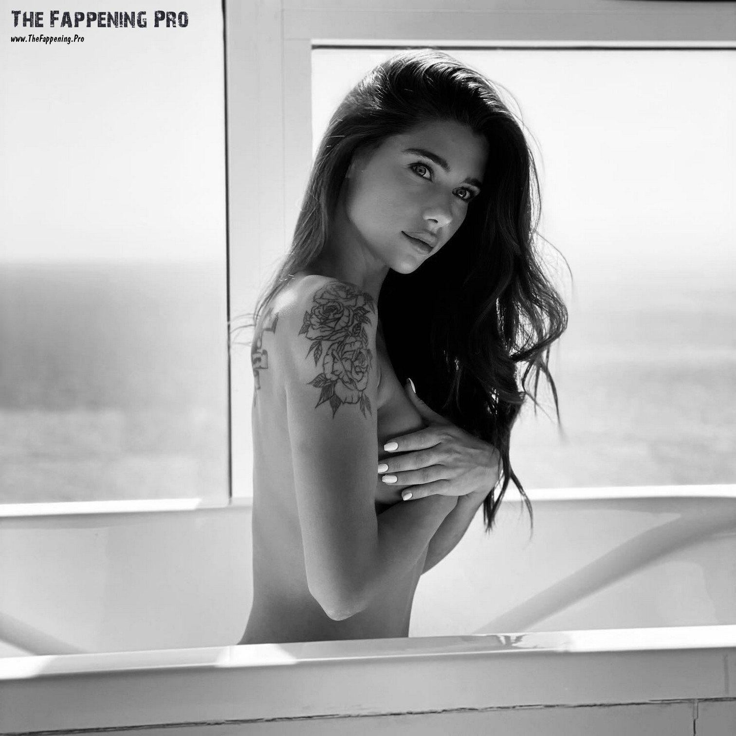 milana-vino-sexy-thefappening-cfd-6 milana vino sexy thefappening cfd 6