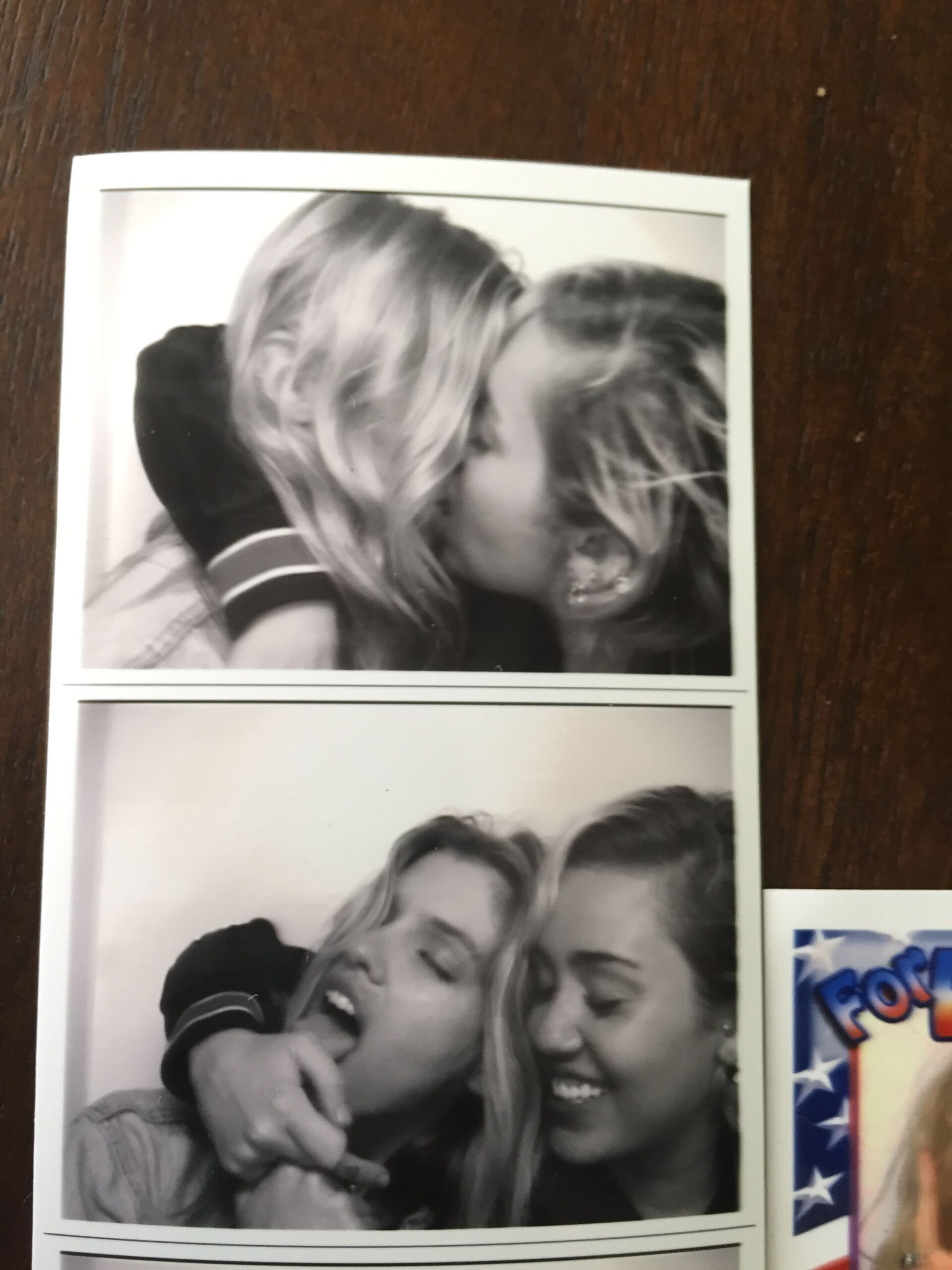 miley-cyrus-13-leaked-fappening-2017 miley cyrus 13 leaked fappening 2017 scaled