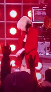 miley-cyrus-nude-at-new-years-eve-party-thefappening-cfd-9 miley cyrus nude at new years eve party thefappening cfd 9