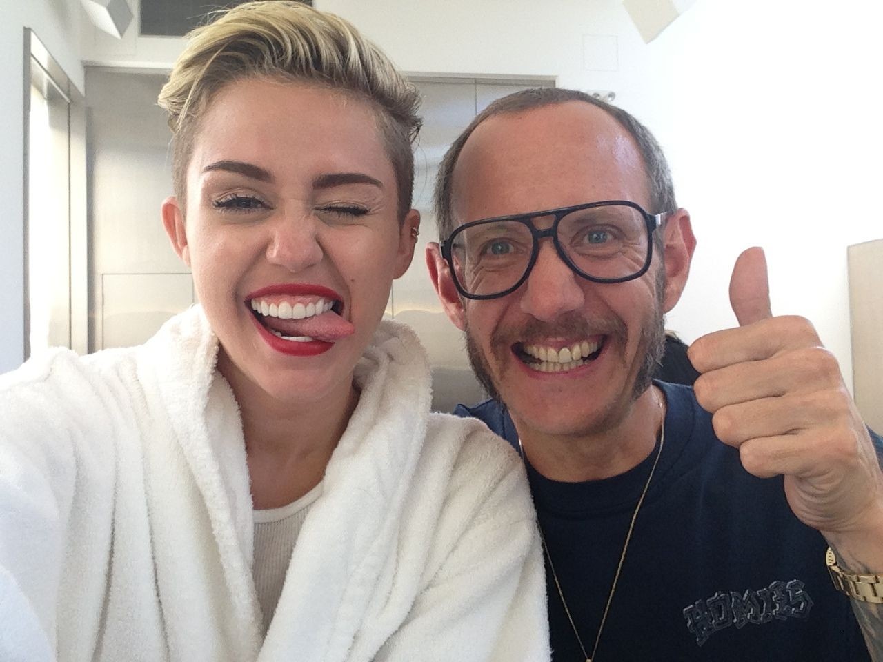 miley-cyrus-nude-leaked-fappening-36 Miley-Cyrus-Nude-Leaked-Fappening-36