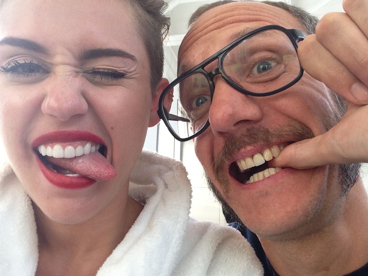miley-cyrus-nude-leaked-fappening-38 Miley-Cyrus-Nude-Leaked-Fappening-38