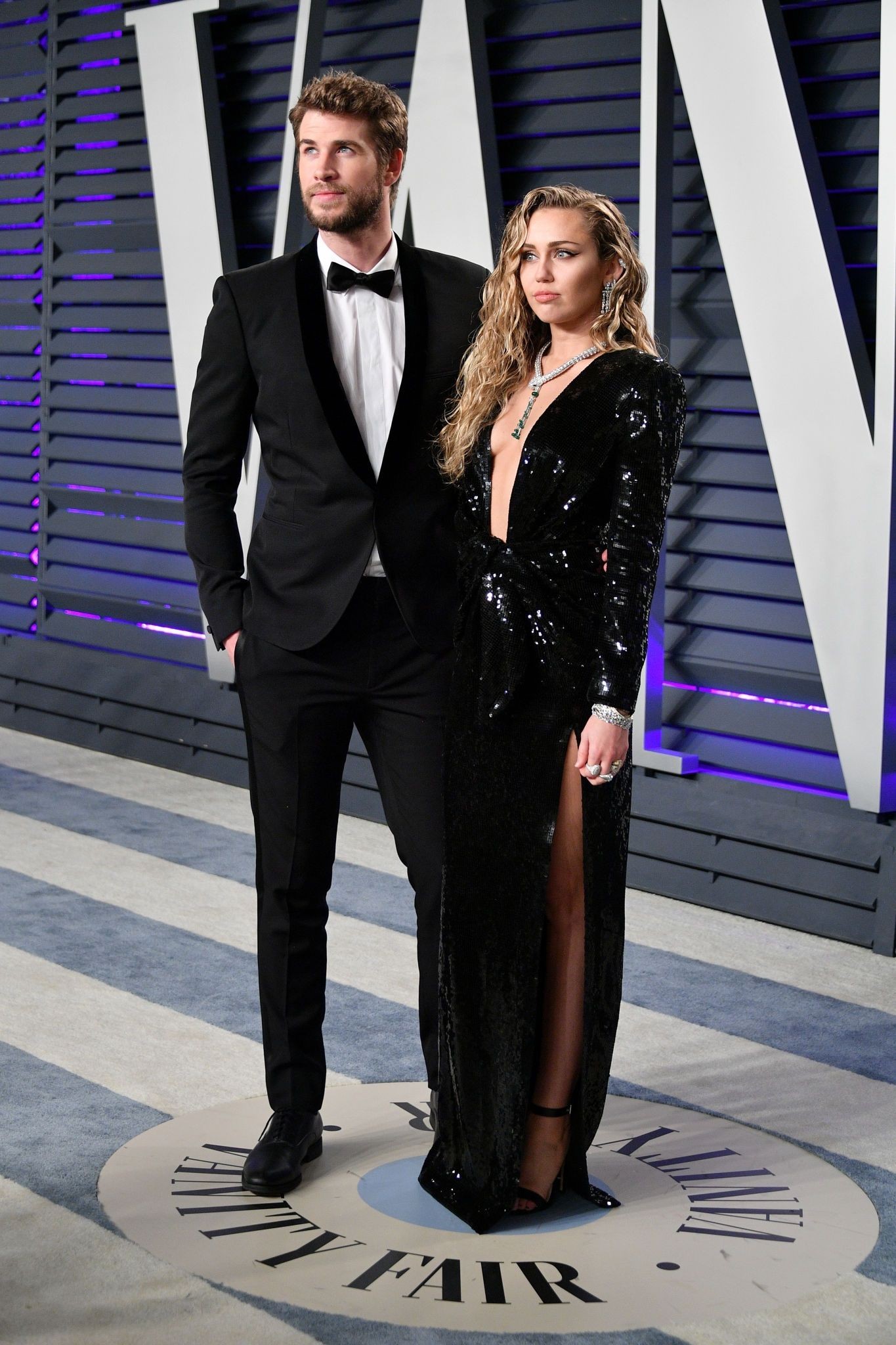 miley-cyrus-sexy-tits-oscar-party-4 miley cyrus sexy tits oscar party 4