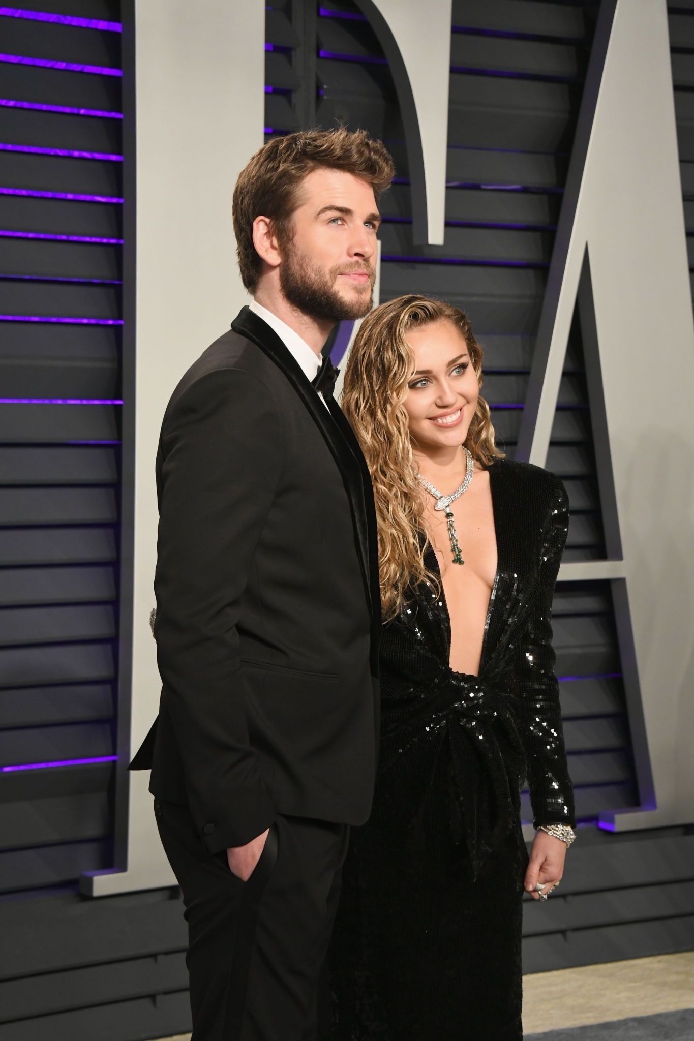 miley-cyrus-sexy-tits-oscar-party-5 miley cyrus sexy tits oscar party 5