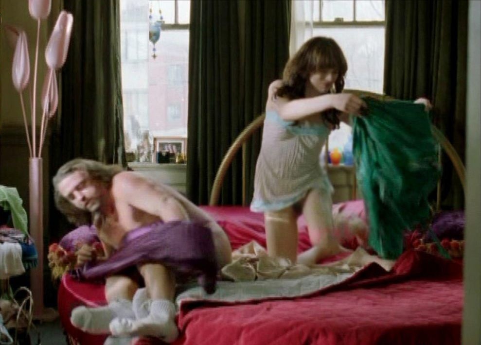 milla-jovovich-celebs-sex-scenes-12 milla jovovich celebs sex scenes 12