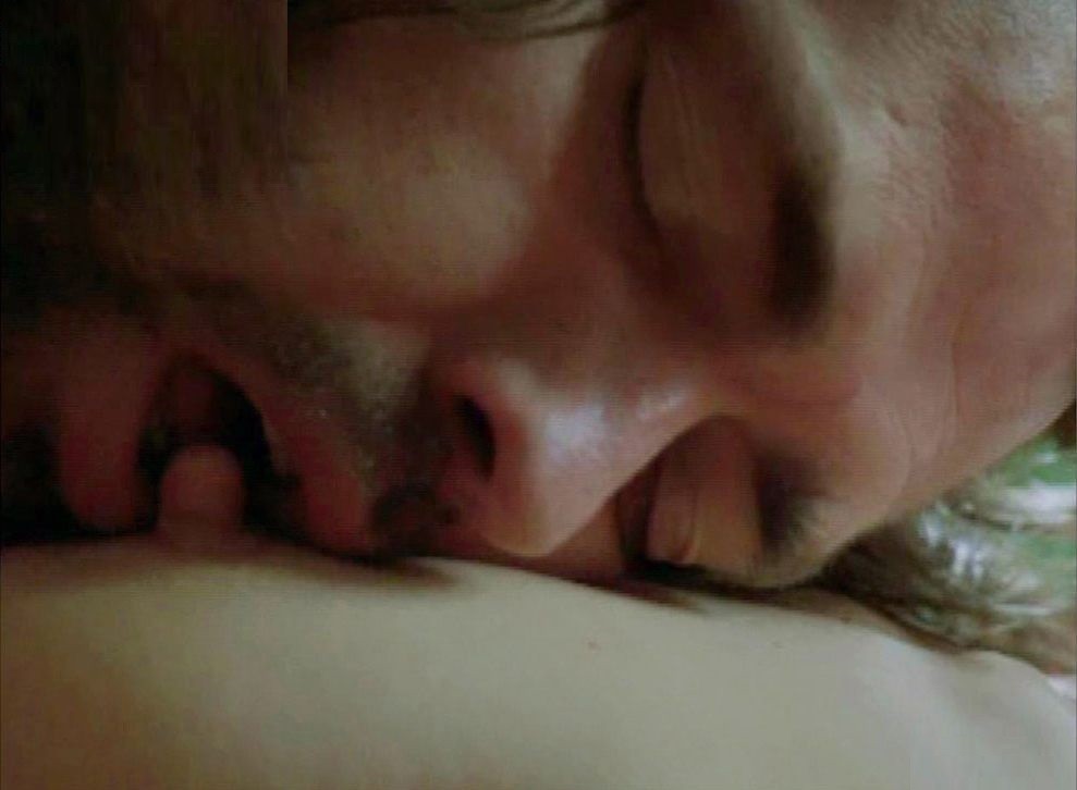 milla-jovovich-celebs-sex-scenes-16 milla jovovich celebs sex scenes 16