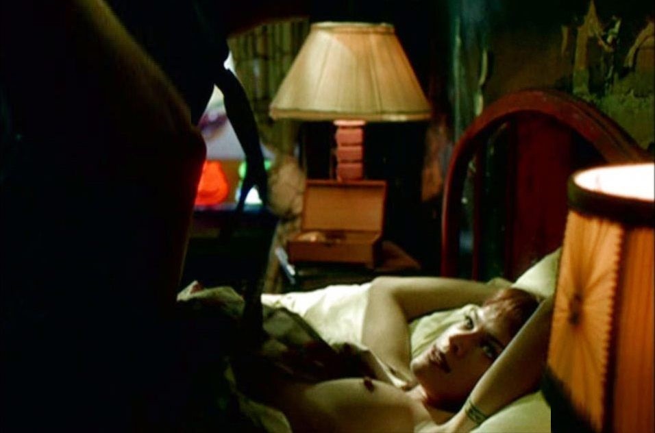 milla-jovovich-celebs-sex-scenes-35 milla jovovich celebs sex scenes 35
