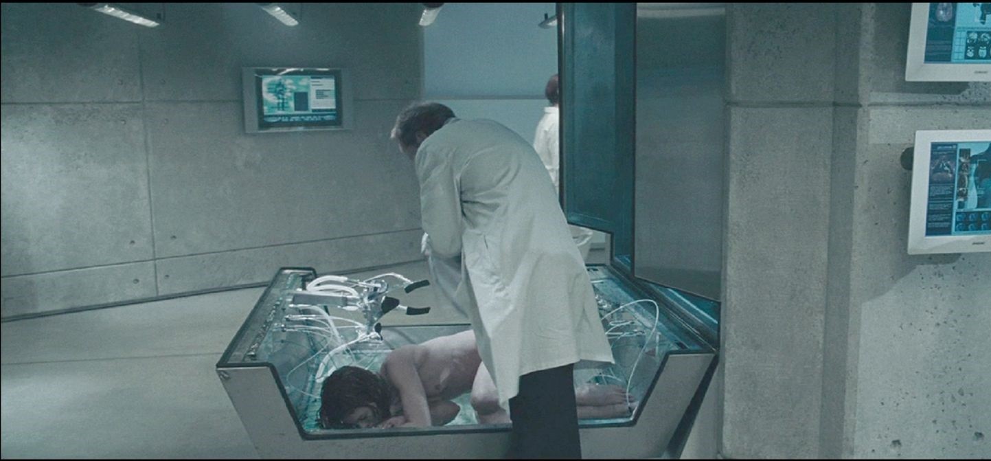 milla-jovovich-celebs-sex-scenes-48 milla jovovich celebs sex scenes 48