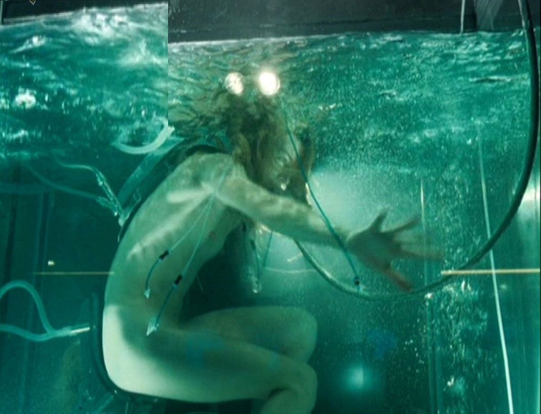 milla-jovovich-celebs-sex-scenes-51 milla jovovich celebs sex scenes 51