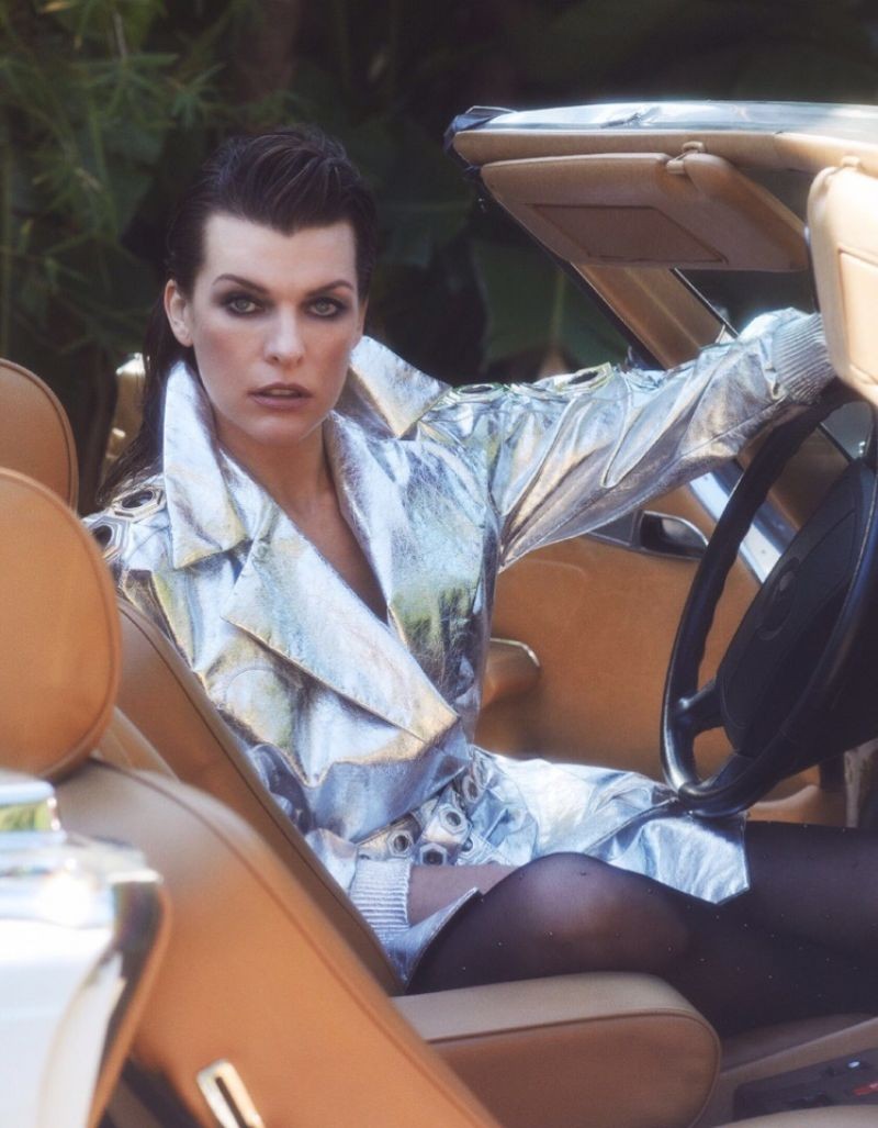 milla-jovovich-sexy-celebrity-20 Milla Jovovich Sexy Celebrity