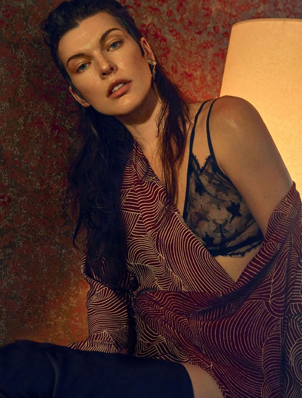 milla-jovovich-sexy-celebrity-22 milla jovovich sexy celebrity 22