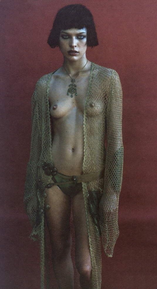 milla-jovovich-unknown-intimate-career-5 Milla Jovovich Unknown Intimate Career